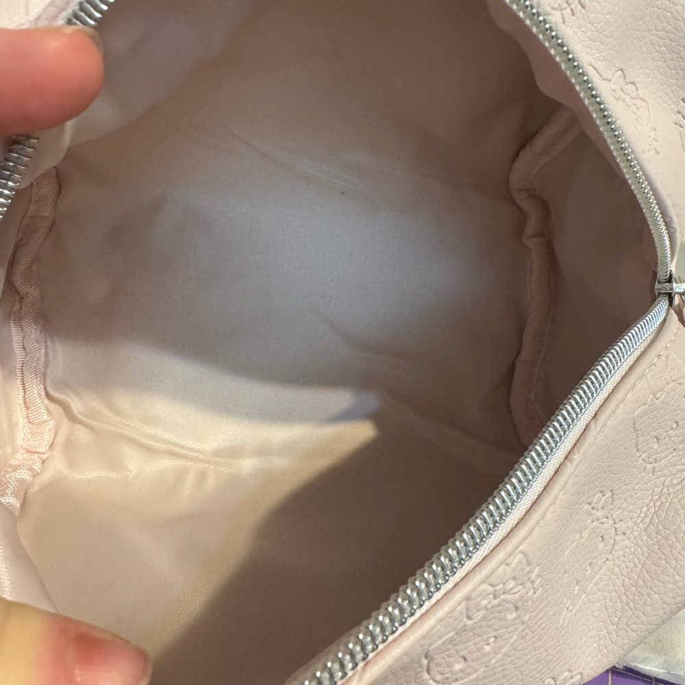 NWT Hello Kitty x Primark Collab Light Pink Embossed Makeup Bag with Embroidery - Picture 5 of 5